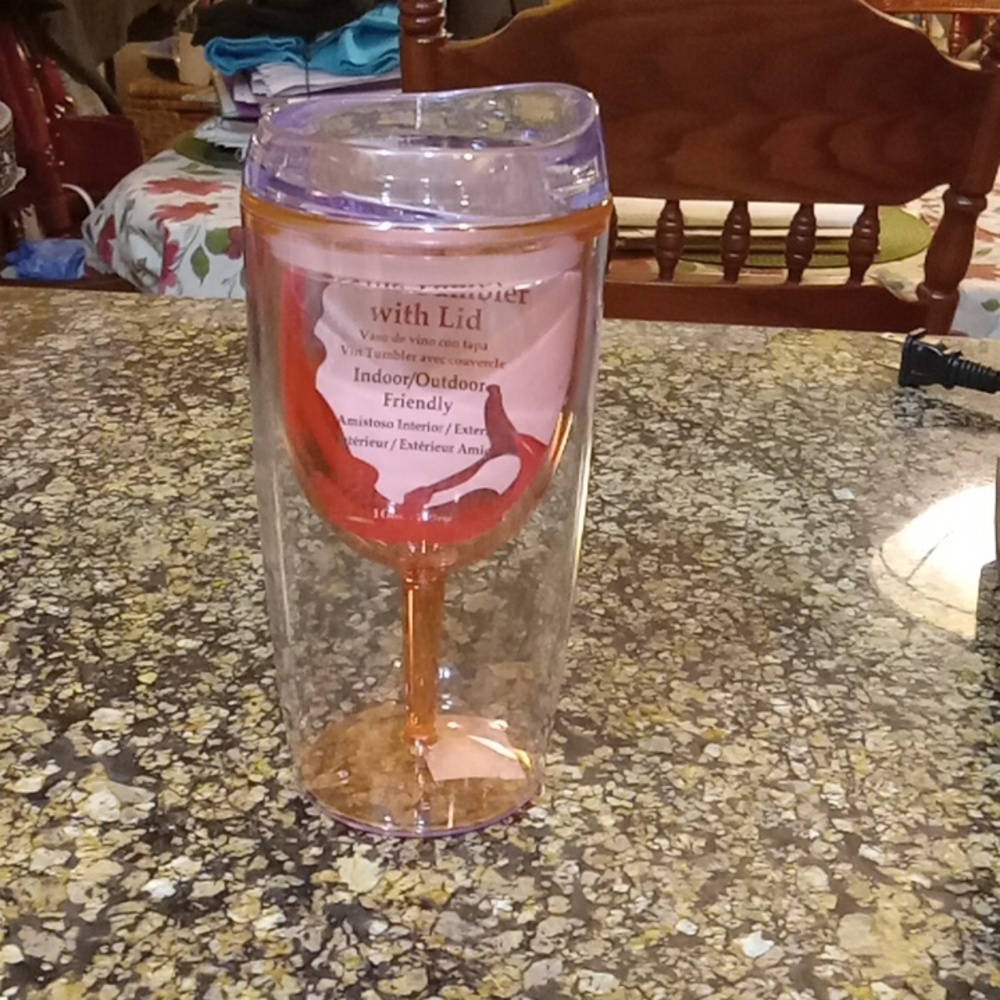 Wine Tumbler with Lid